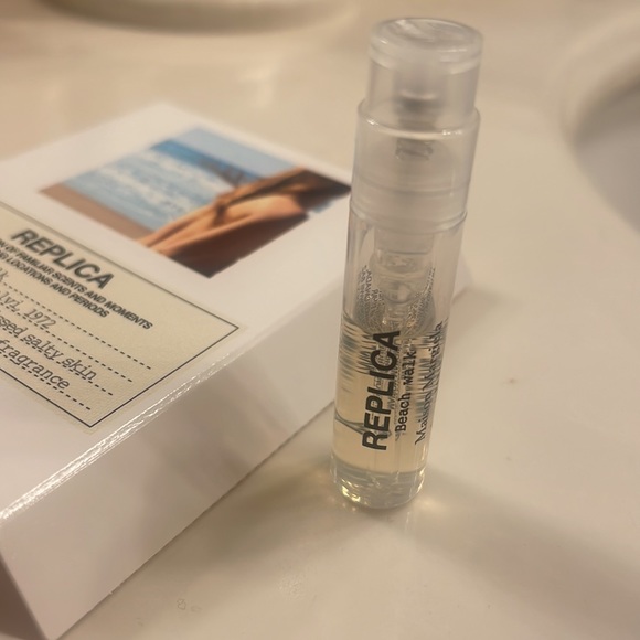 Maison Margiela Replica Beach Walk EDT 1.2ml - Picture 2 of 2